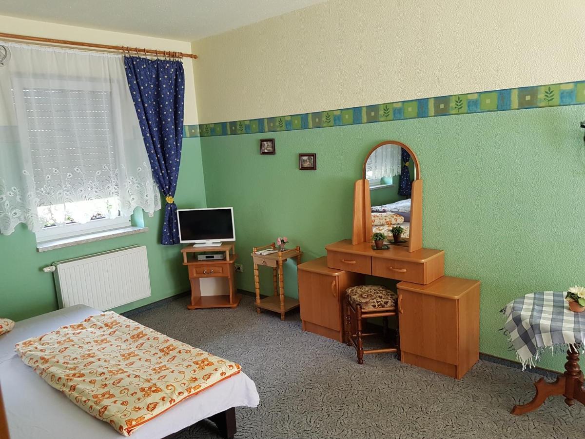 Landpension Zum Schweizerberg Neugrimnitz Bagian luar foto
